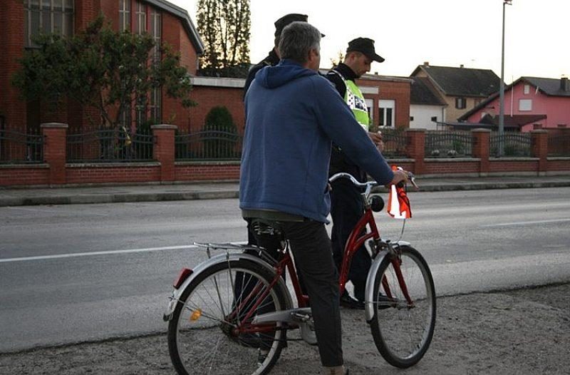 Obrovac - obrovac.info - Zakonske obaveze, savjeti i preporuke za bicikliste